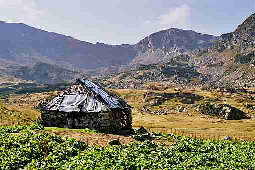 St�na Ro�iile i Vf. Gruiu